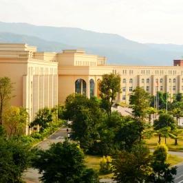 成都文理学院