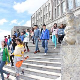 辽宁传媒学院
